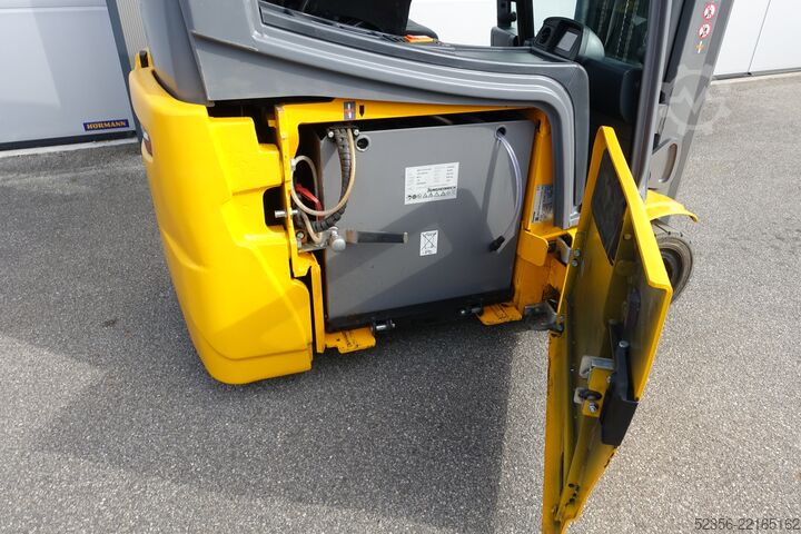 Manuel transpalet Jungheinrich 1,6t EFG216 TRIPLEX SS Batterie 92%