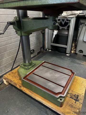 Solberga GM 1735 pelarborrmaskin Solberga GM1735