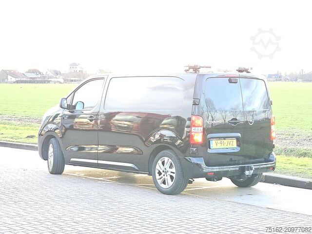 Kombi s vysokou střechou OPEL VIVARO 2.0 ac automaat EURO6