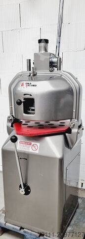 Válcovací lis Gostol Gostol Halbautomat 4-14