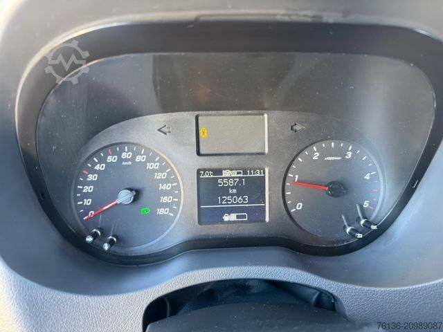 Hög tak skåpbil MERCEDES-BENZ Sprinter Kompakt Hochdach AHK Standheizung