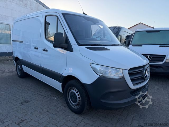 Kylskåpsbil MERCEDES-BENZ Sprinter Klima 2x Schiebetür Lebensmittel L1H1