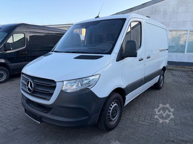 Kylskåpsbil MERCEDES-BENZ Sprinter Klima 2x Schiebetür Lebensmittel L1H1