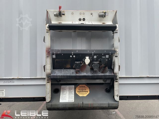 Naczepa otwarta z plandeką KRONE SD*Standard Tautliner*Liftachse*SAF-Achsen*