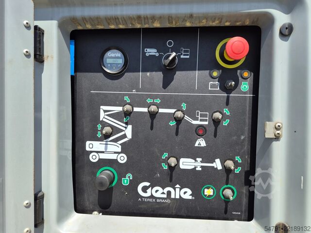 Scharnierende telescopische hoogwerker Genie Z-60 FE
