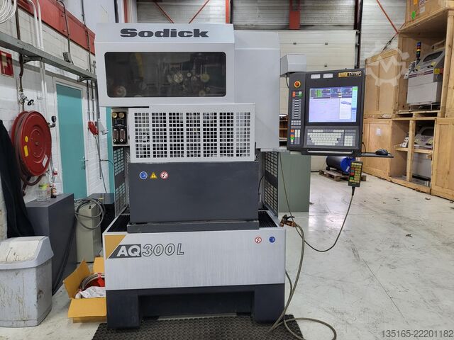 Wire eroding machine Sodick AQ 300 L