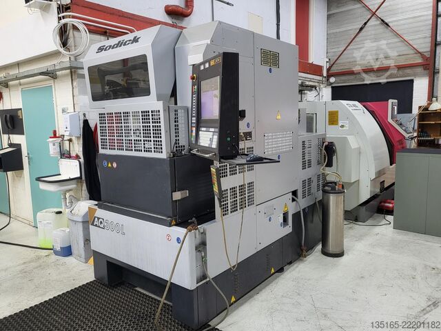 Wire eroding machine Sodick AQ 300 L
