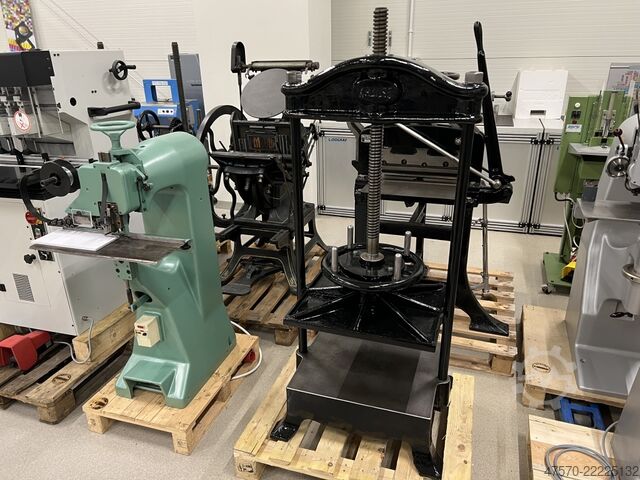 Máquina encuadernadora Karl Krause Large Bookbinding Press