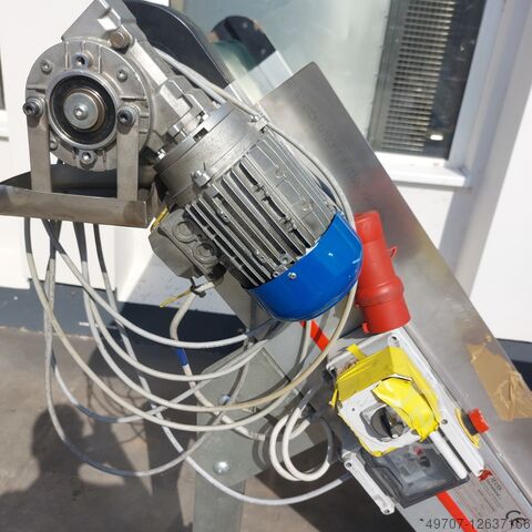 Steep conveyor angle conveyor MASS NC 3000X850mm