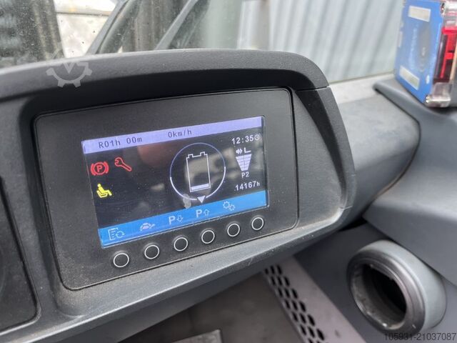 Elektro 4 Rad-Stapler Jungheinrich EFGS30