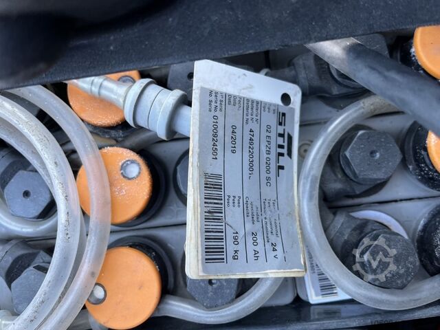 Ručně vedený zakladač Still EXV12