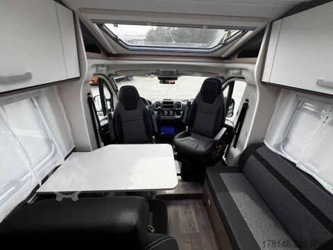 Yarı entegre karavan Carado VAN V347 pro +