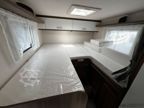 Yarı entegre karavan Carado VAN V347 pro +