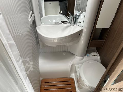 Yarı entegre karavan Carado VAN V347 pro +