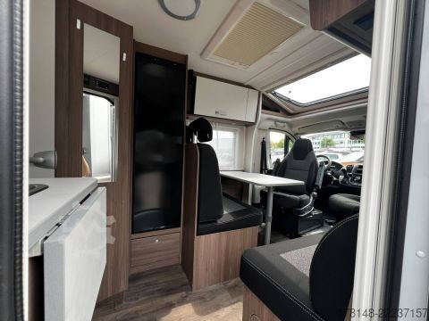 Yarı entegre karavan Carado VAN V347 pro +