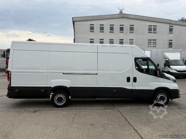 Dodávka s vysokou střechou IVECO 35S16 V aktuelles Modell / MAXI