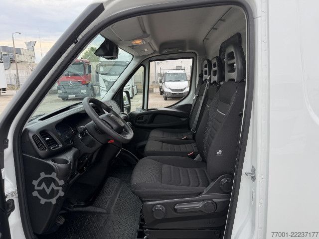 Dodávka s vysokou střechou IVECO 35S16 V aktuelles Modell / MAXI