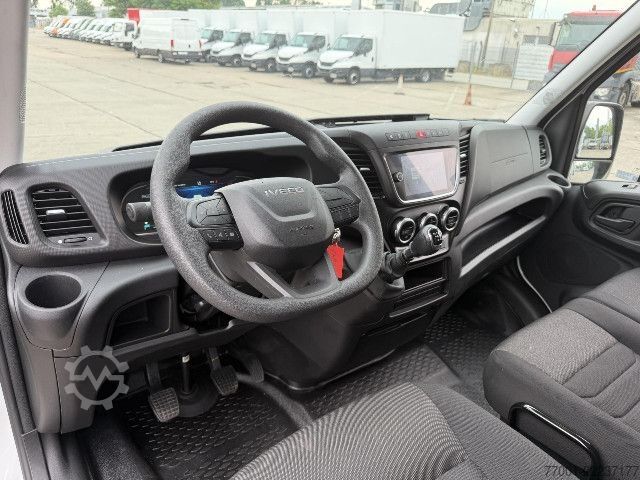 Dodávka s vysokou střechou IVECO 35S16 V aktuelles Modell / MAXI