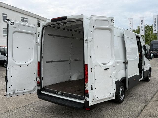 Panelová dodávka IVECO 35S16 V MY24 MAXI