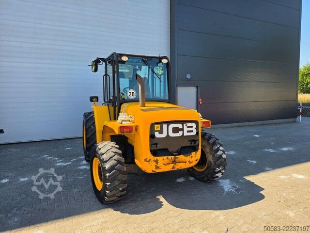 Chariot élévateur tout-terrain JCB 940-4 T4 - TRIPLEX