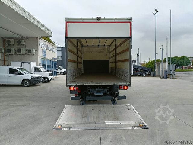 Camion Iveco EuroCargo 120