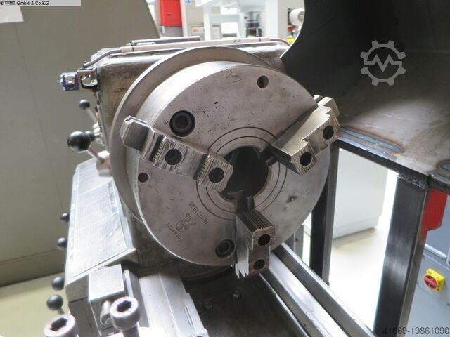 Center draaibank en doorvoerspindeldraaibank MEUSER M 3 A