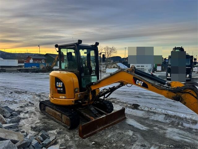 Mini-excavator CAT 303.5ECR