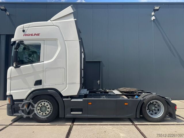 Standaard-SZM Scania R410 / Retarder / Drivable / 2 Tanks / NL Truck