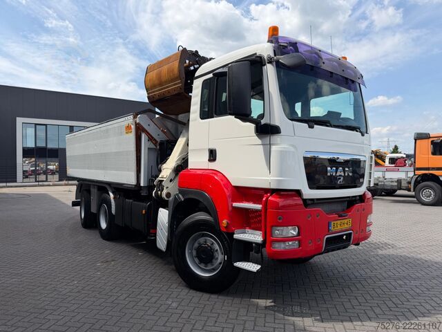 Camião basculante com grua MAN TGS 26.360 6x6 Kipper / Z kraan Euro 5