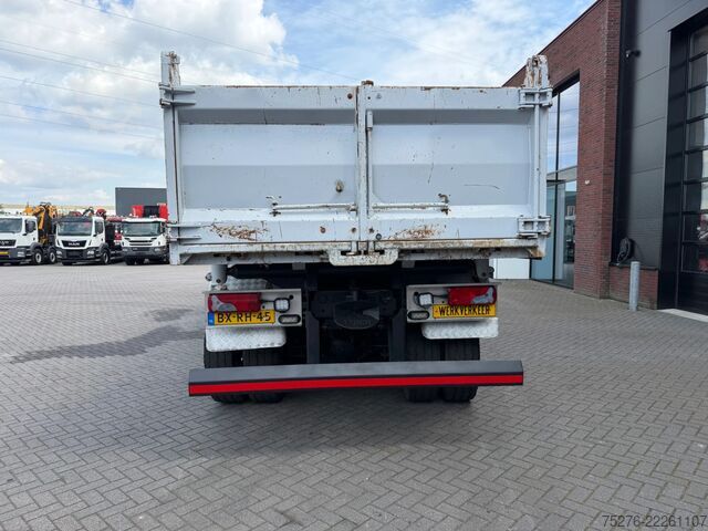 Camião basculante com grua MAN TGS 26.360 6x6 Kipper / Z kraan Euro 5