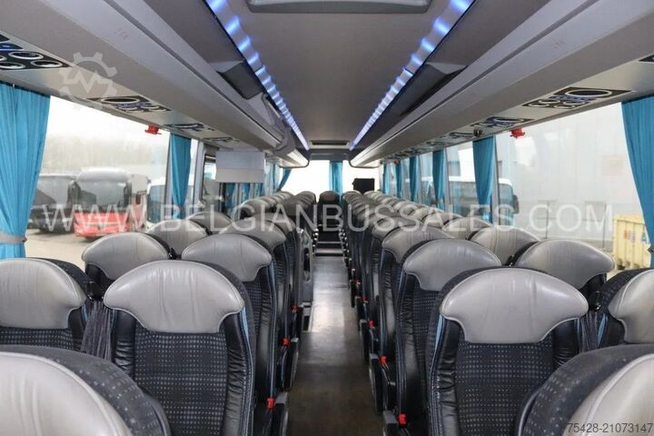 Reisebus Van Hool EX 16 M/LIIFT