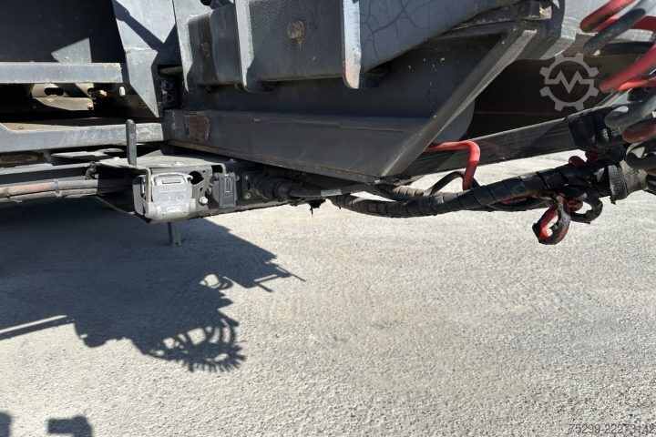 Yarı römork Fliegl ASS 272 Abschiebesystem / Swiss-Vehicle