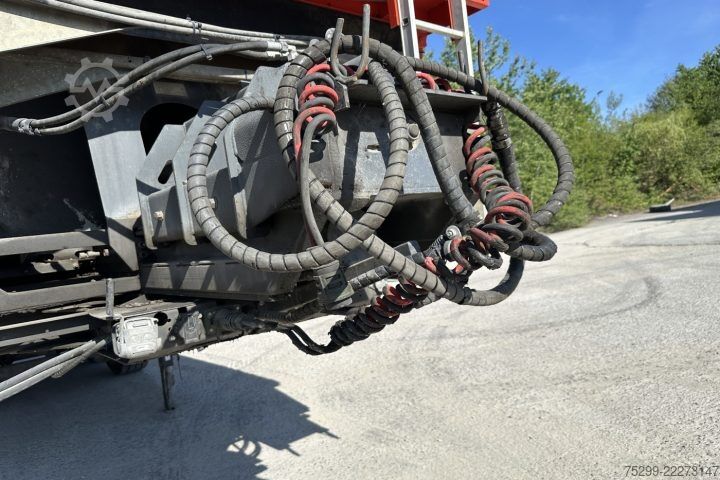 Yarı römork Fliegl ASS 272 Abschiebesystem / Swiss-Vehicle