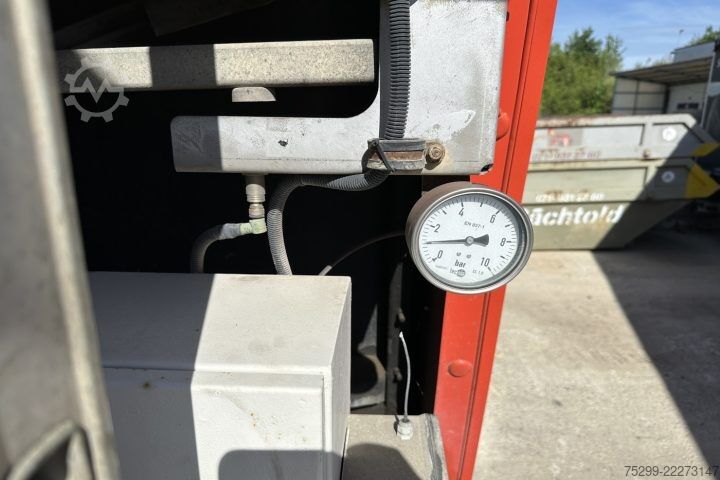 Yarı römork Fliegl ASS 272 Abschiebesystem / Swiss-Vehicle
