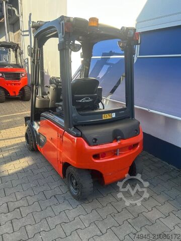 Electric 4-wheel forklift Linde E20PL -02 EVO