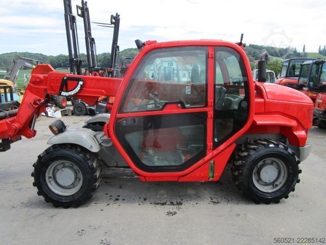 Sert teleskopik yükleyici Manitou MT 620 mit Palettengabel (6m - 2 Ton.)