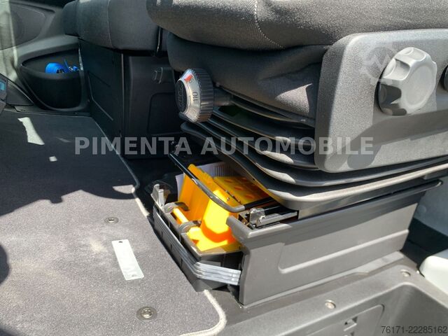 Koelwagen met geïsoleerde laadbak IVECO 70C18H TK -20°C THERMOKING KLIMA ACC LBW ALU AHK