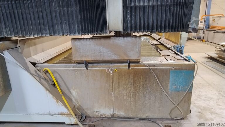 Waterjet snijmachine FLOW Mach 200 4020 (3D)