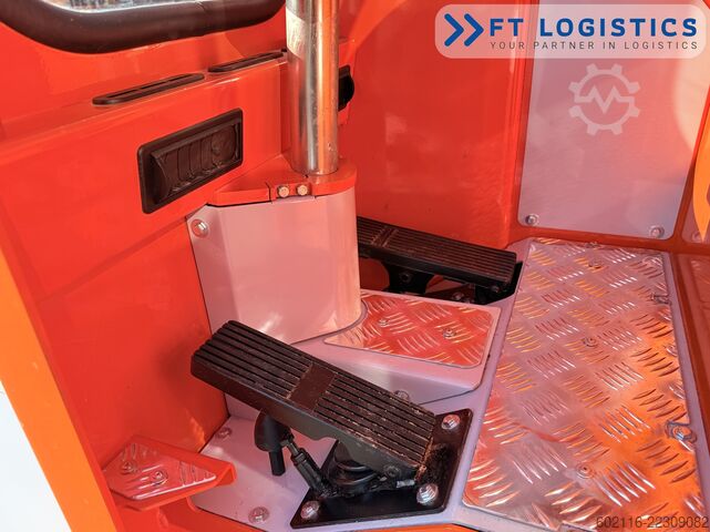 Carrello elevatore a 4 direzioni Hubtex DQ45G DUPLEX 5000 FORK-POSITIONER CABIN