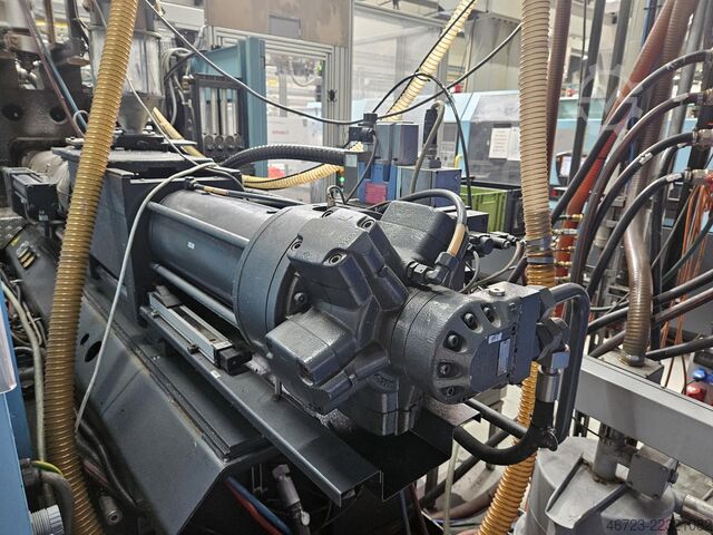 Mašina za brizganje plastike DEMAG ergotech 2000-610h/120v