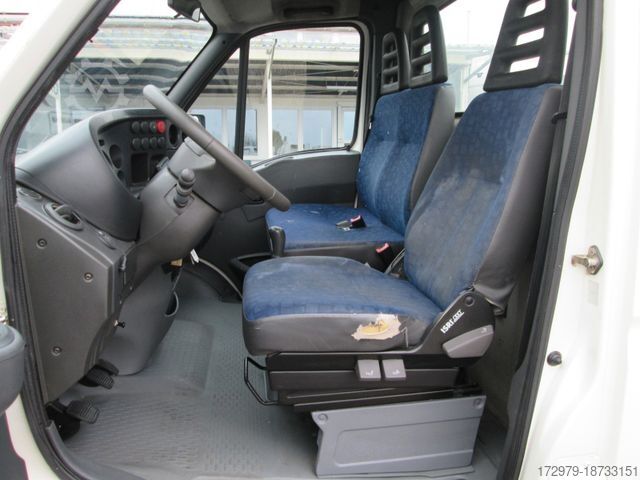 Bestelwagenchassis IVECO 35L12*Klima*Tempomat*Fahrgestell*3 Sitzer*