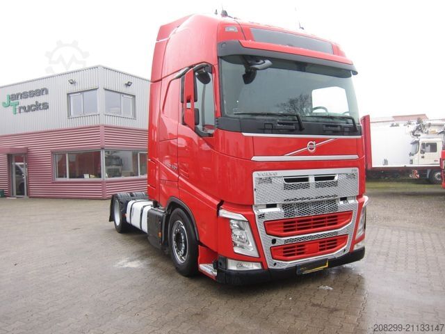 Volume tractor unit VOLVO FH 460 XL Mega 2xtank Hydrauliek VEB+