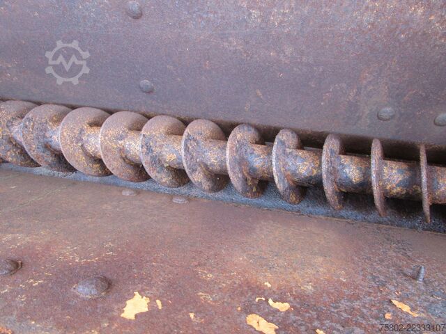 Tractor GUTBROD 2500S *Schneepflug+Salzsteuer+Kabine+417 Std.*