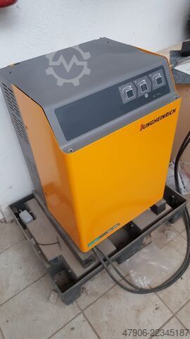 Viljuškar Jungheinrich EFG 540