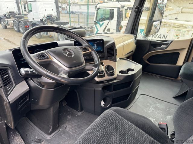 Standard tractor unit MERCEDES-BENZ 1848 Actros 5 L  GigaSpace