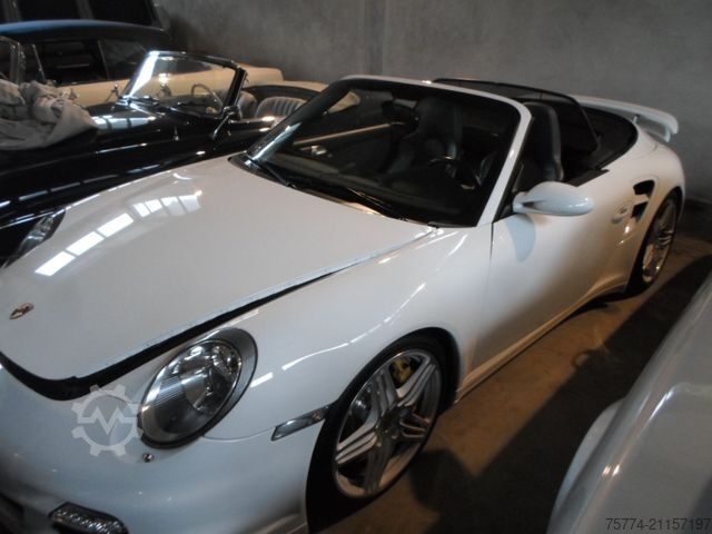 Van PORSCHE 911 Turbo Cabrio