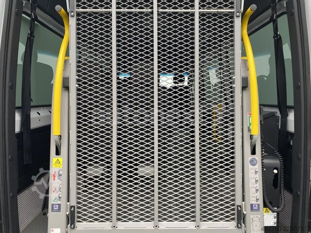 Microbuz MERCEDES-BENZ Sprinter 317 Tourer *ROLLSTUHL-LIFT* DACHKLIMA
