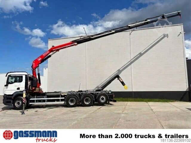 Haakarm vrachtwagen MAN TGS 35.480 8x4, Kran FASSI F275, Funk,
