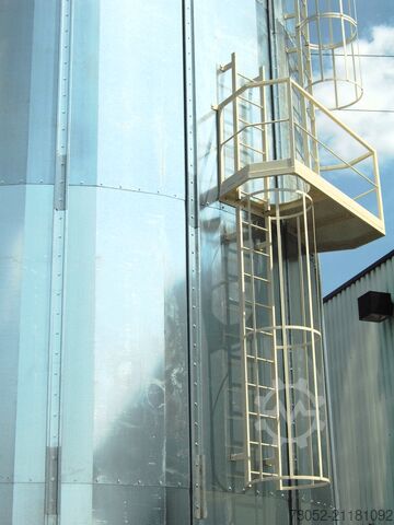 HOUTSNIPPERSILO  