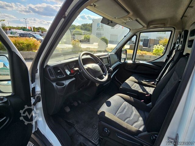 Bestelwagen met verhoogd dak IVECO Daily 35-120 Kastenwagen - L2H2 - Klima - Navi